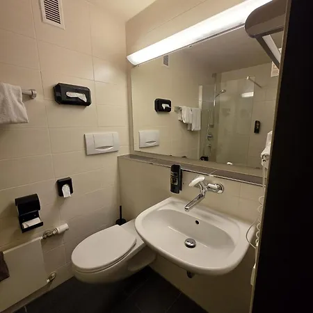 索纳帕斯特餐厅酒店 Murrhardt